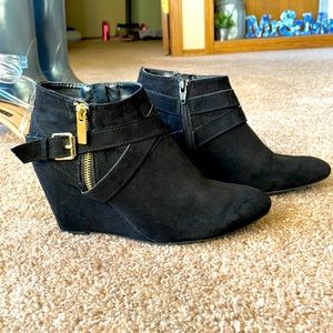 Mossimo, Boot wedges, black size 8